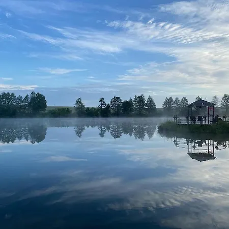 U Zuzanny - Dom Z Prywatnym Jeziorem بيت للعطل