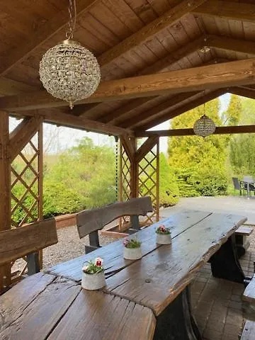 Semesterbostad U Zuzanny - Dom Z Prywatnym Jeziorem Stara Kiszewa